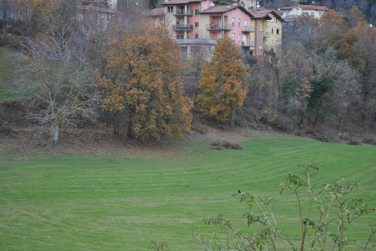 Agriturismo Petrarosa Neviano degli Arduini Exterior photo