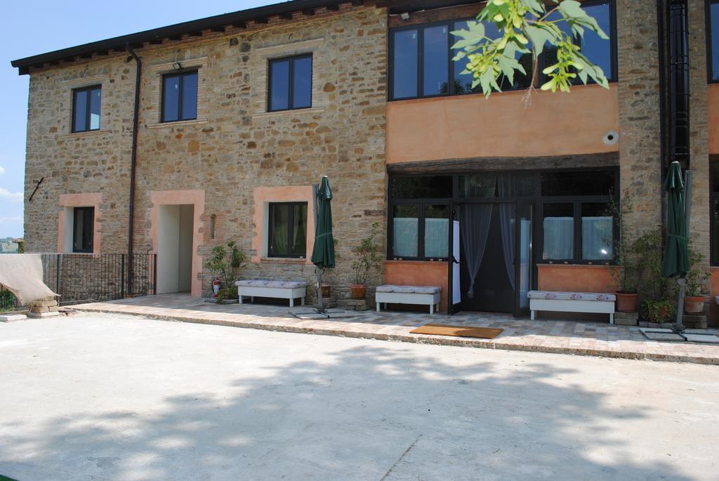 Agriturismo Petrarosa Neviano degli Arduini Exterior photo