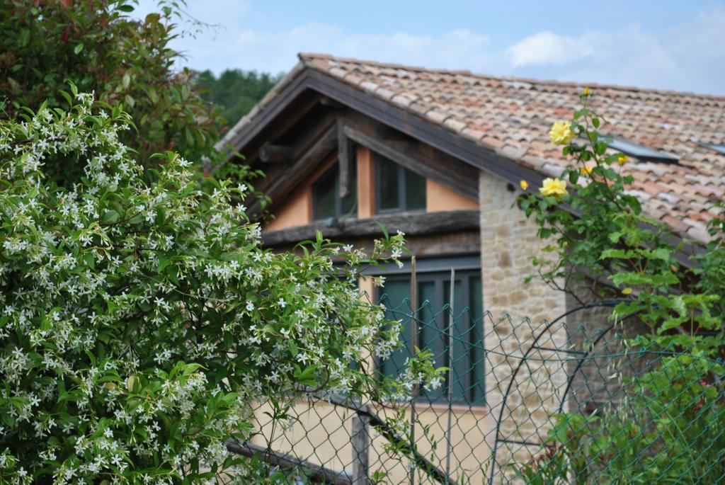 Agriturismo Petrarosa Neviano degli Arduini Exterior photo