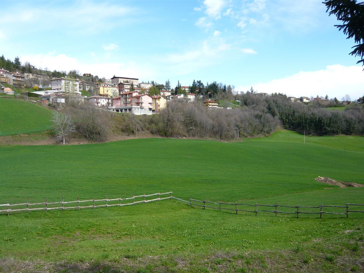Agriturismo Petrarosa Neviano degli Arduini Exterior photo